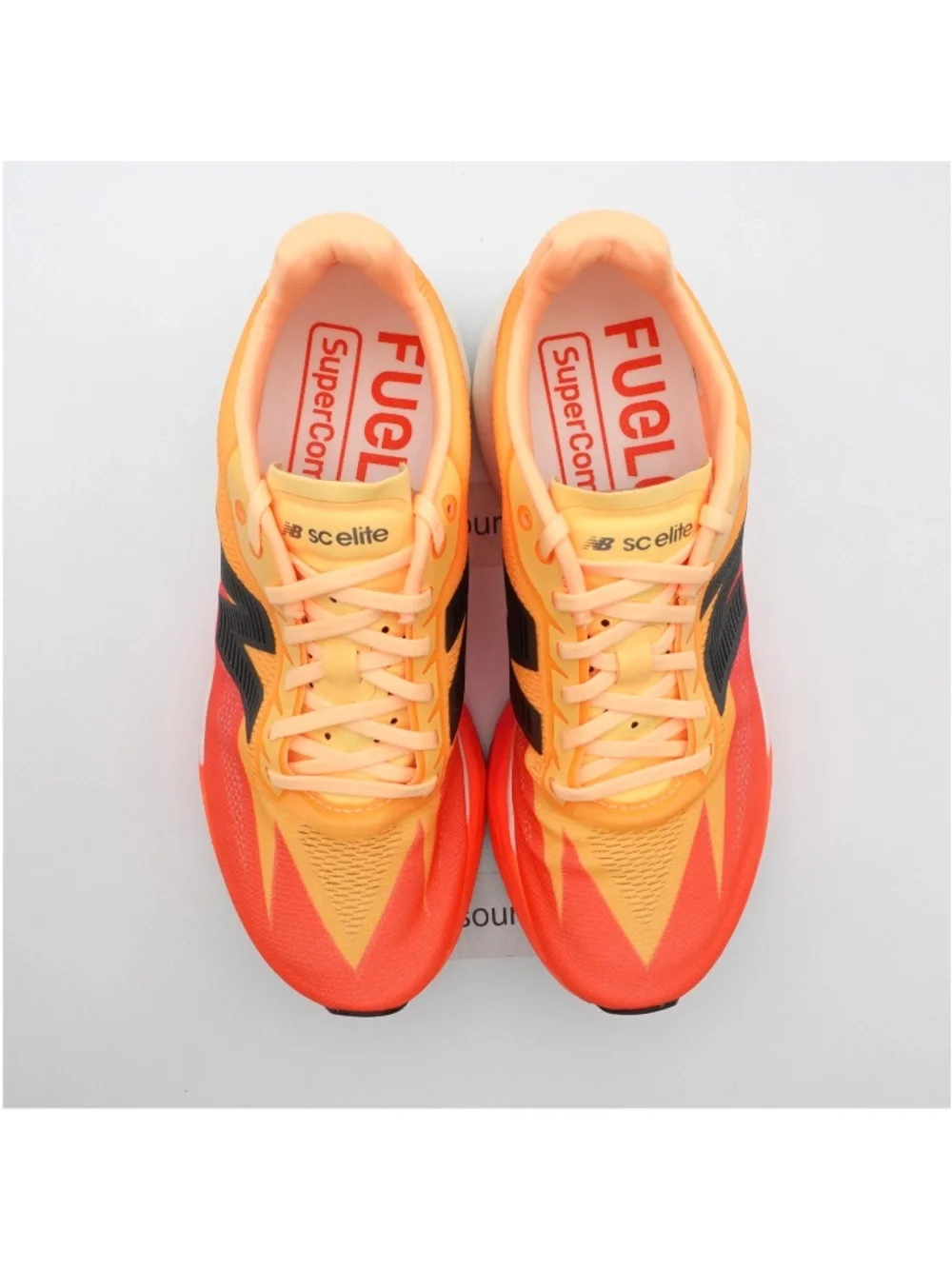NEW New Balance FuelCell SuperComp Elite v5 Carbon Shoes